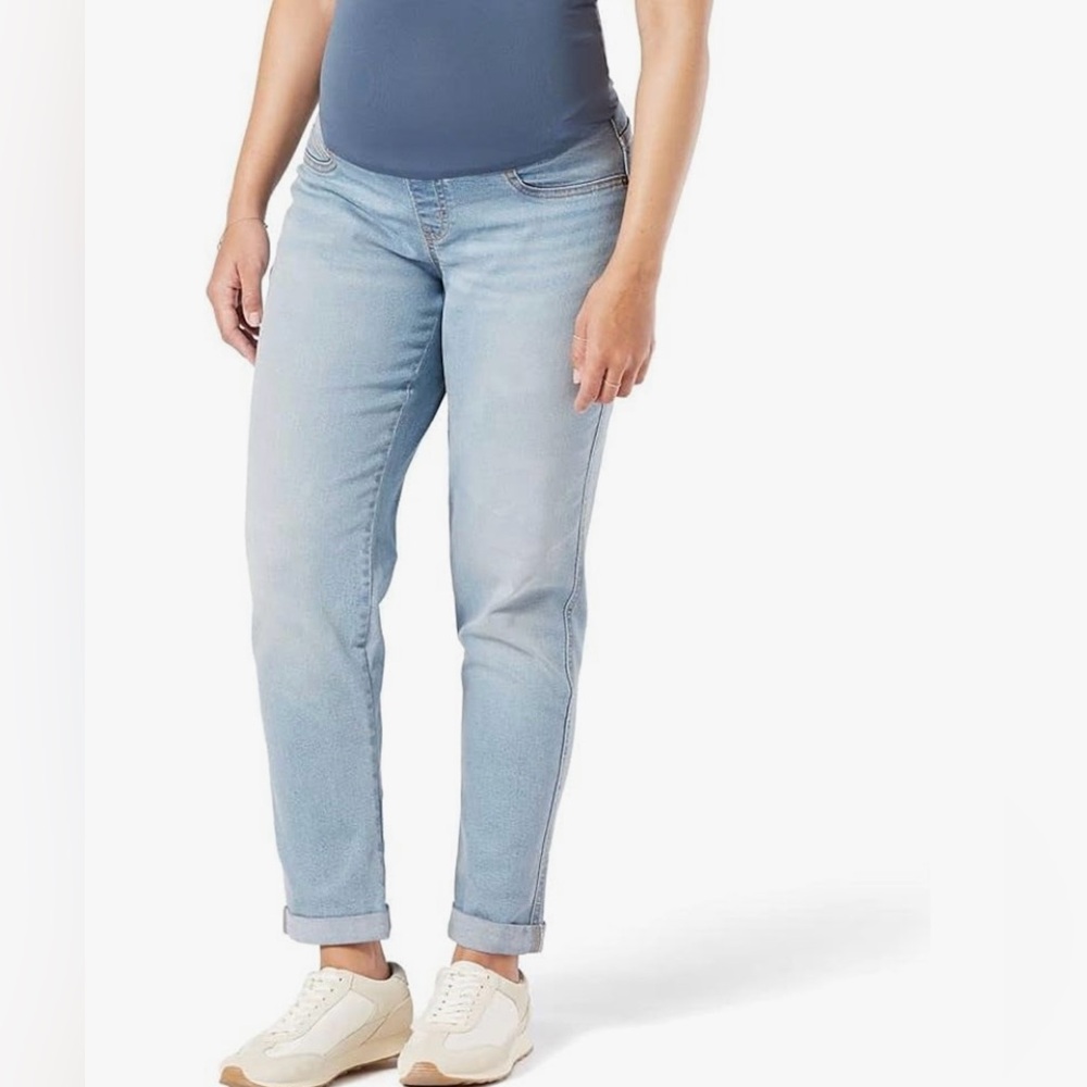 Levi’s Maternity Boyfriend Jeans NWOT